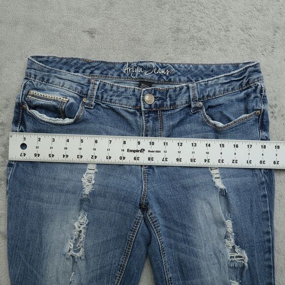 Ariya Jeans Womens Size 13/14 Blue Low-Rise Straight Denim 27.5"Inseam Destroyed - Picture 6 of 14